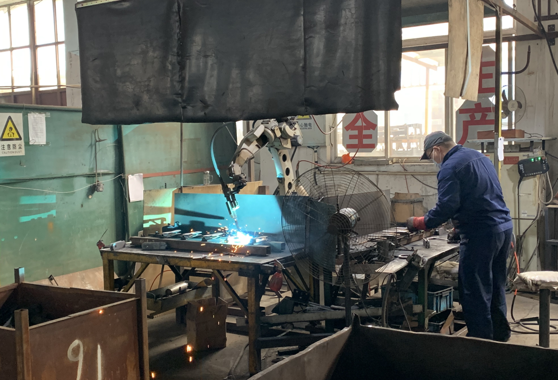 Dosažen&iacute; vysoce přesn&yacute;ch produktů: Role laserov&eacute;ho řez&aacute;n&iacute; ve v&yacute;robě